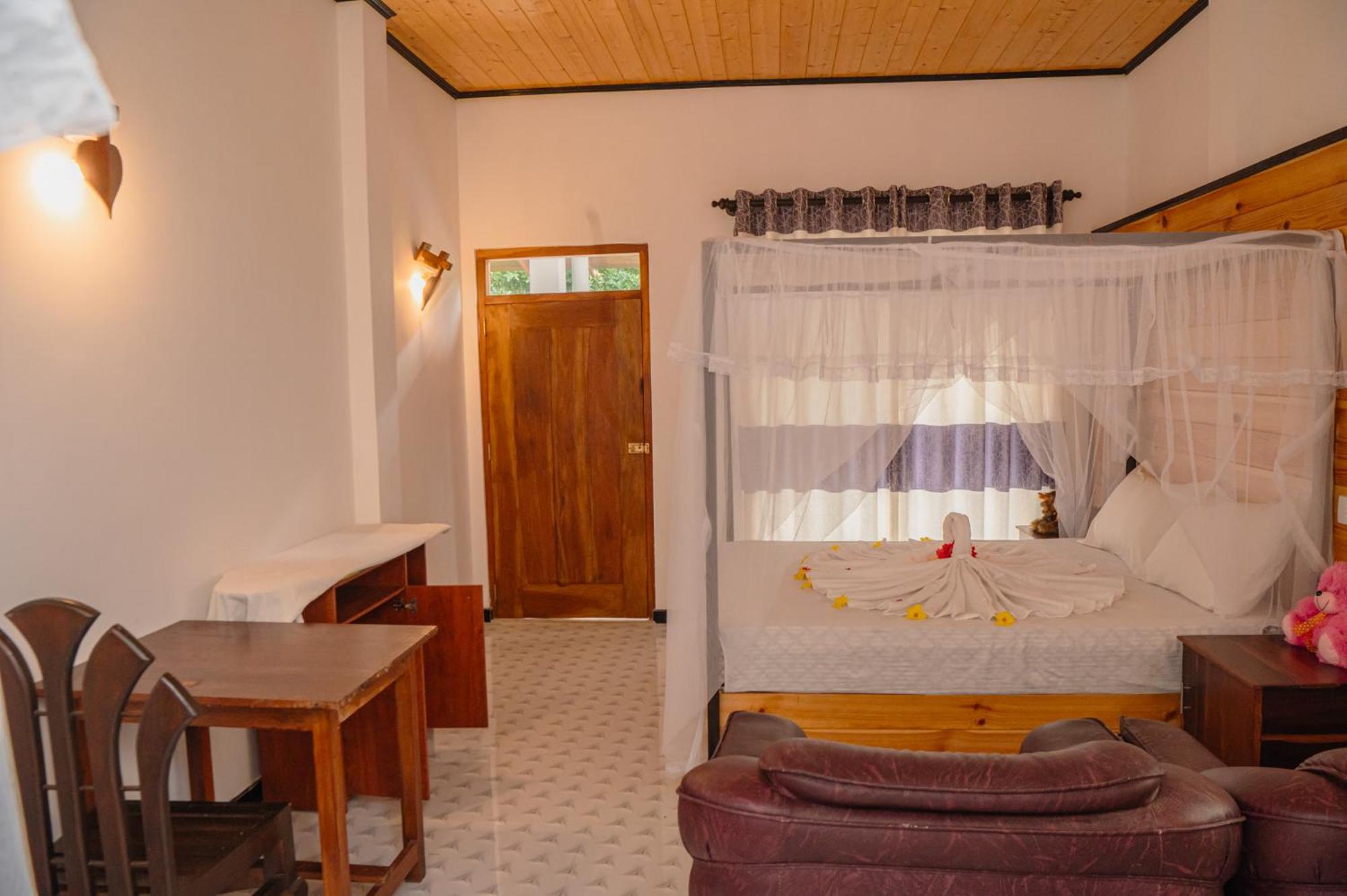 Rekawa Turtle Gate Hotel Tangalle Δωμάτιο φωτογραφία
