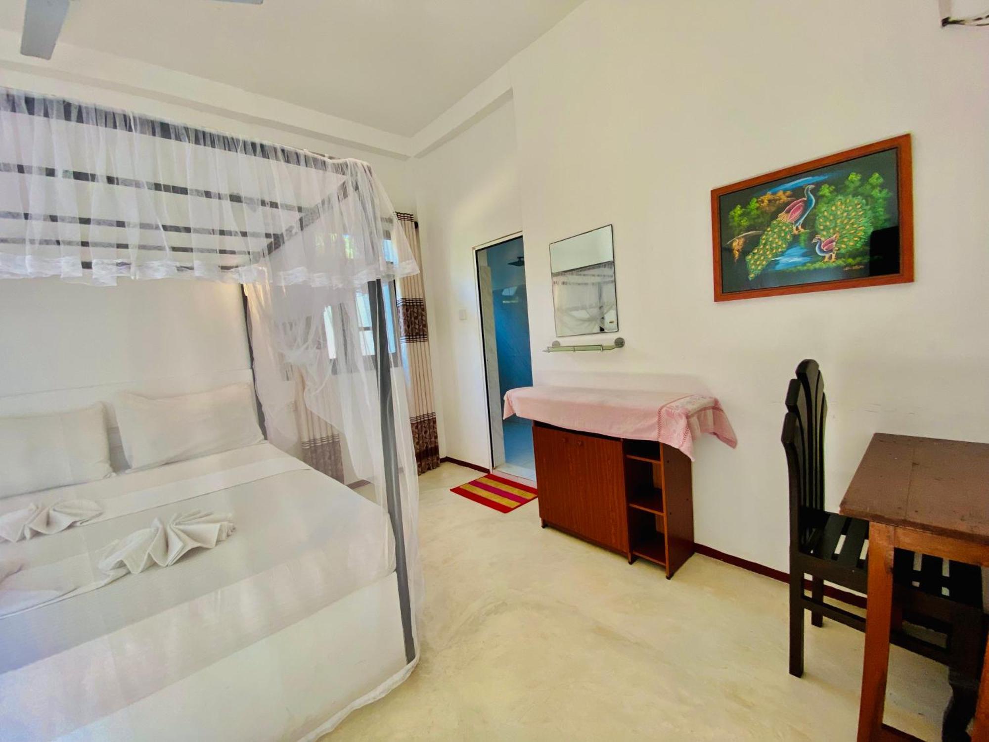 Rekawa Turtle Gate Hotel Tangalle Δωμάτιο φωτογραφία