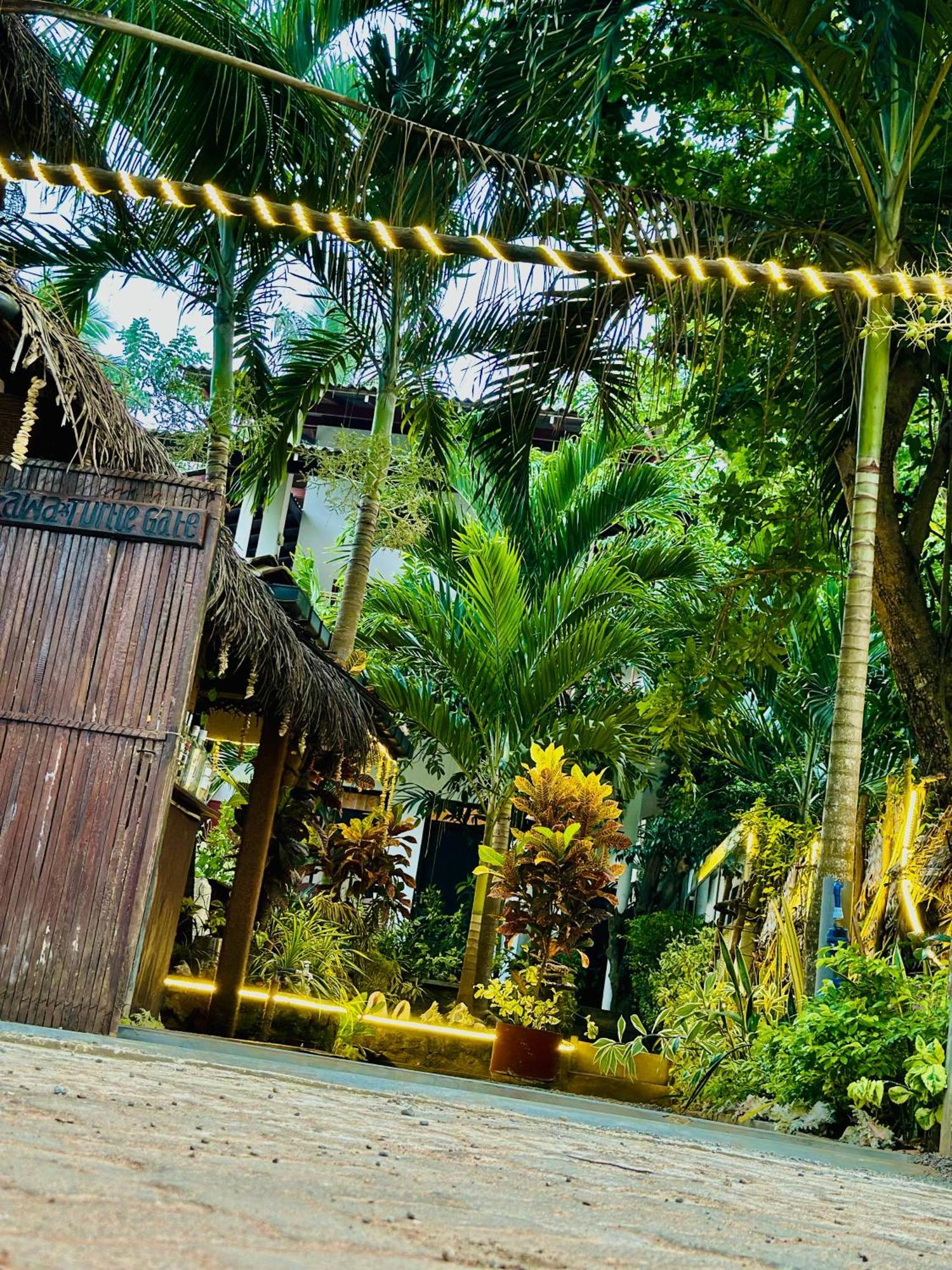 Rekawa Turtle Gate Hotel Tangalle Εξωτερικό φωτογραφία